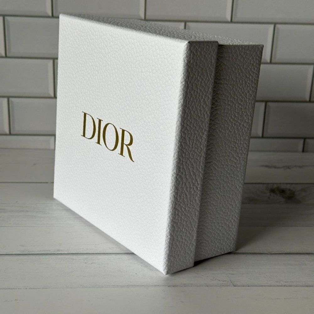 BRAND NEW DIOR Box - Large - Picture 5 of 11